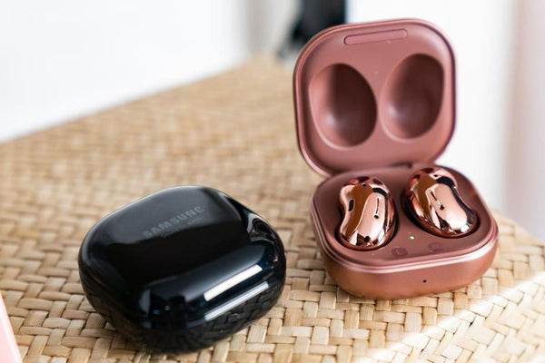 Unique stylish earbuds